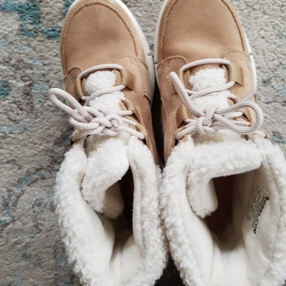 Sorel winter boots - Picture 3 of 4